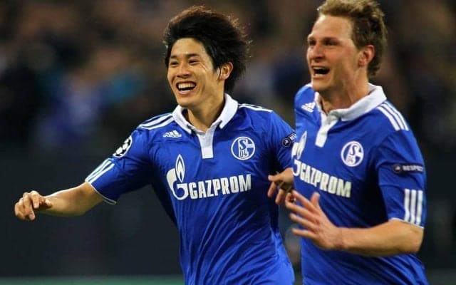 ｢めっちゃアルビレックス｣内田篤人も所属した名門シャルケの“サードユニ”に日本ファンが反応！｢サード、オレンジ?!｣｢清水エスパルスにしか見えません｣の声