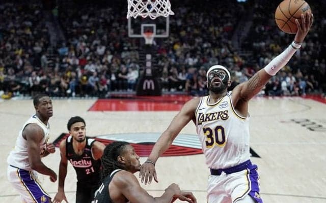 レイカーズからカットされていたジョーダン・グッドウィンをサンズが獲得