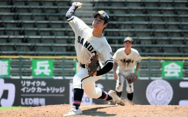 こぼれ落ちた勝利、逆転直後に「勝ち意識した」　三田学園の熊野投手