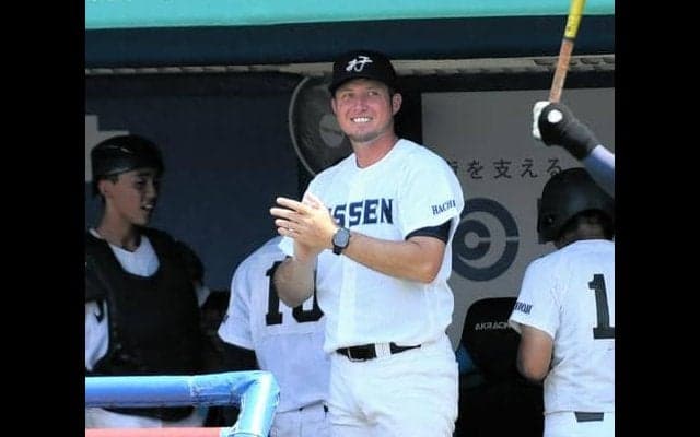 選手でも監督でも8強　八王子実践・河本ロバート監督「歴史を築く」