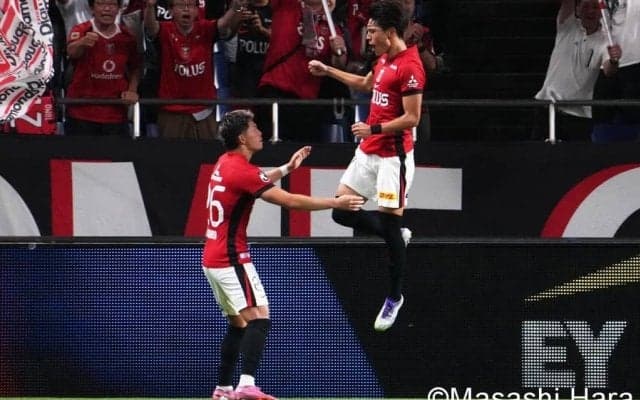 スウェーデン代表の｢ヘッド弾｣は幻も…J2得点王が｢J1初ゴール｣で浦和のヒーローへ！前節の反省を生かした浦和が｢4発｣快勝