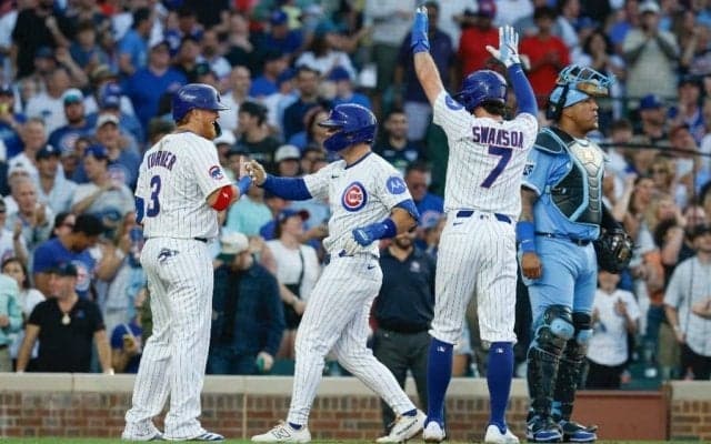 メジャー始球式に突然“日本の著名人”「すごすぎ」　総フォロワー8800万人超…まさかの登場