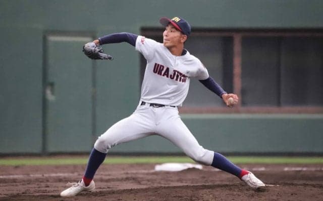 センバツ4強・浦和実、3季連続がかかった早稲田実が敗退…健大高崎はエース温存で決勝へ【全国注目校25日の試合結果】