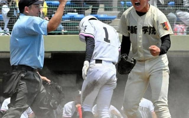 作新学院が国学院栃木を破って決勝へ　二本柱と「夏」への渇望