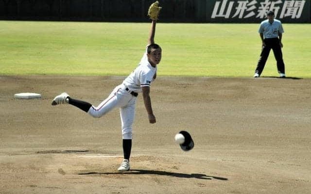 日大山形が2年ぶり20回目の優勝 山形大会決勝で鶴岡東を破る
