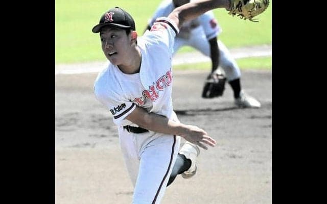 精密シンカー、鶴岡東打線を翻弄　日大山形の小林投手「裏かいた」