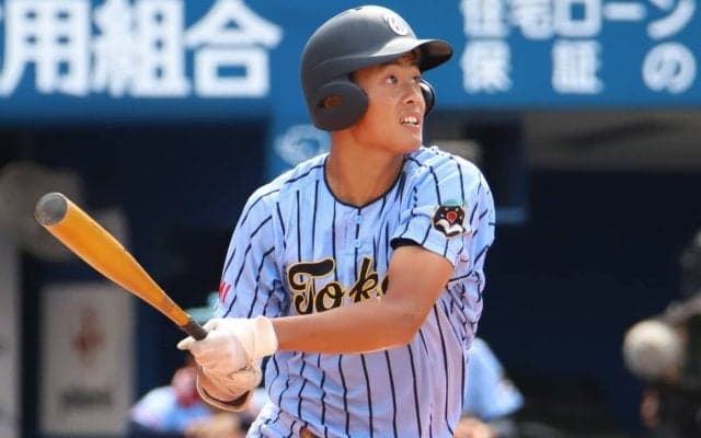 東海大相模の強打者・中村龍之介が豪快3ラン！チームは逆転負けも笑顔崩さず「相模で練習できたことが幸せ」卒業後は大学進学へ【神奈川】
