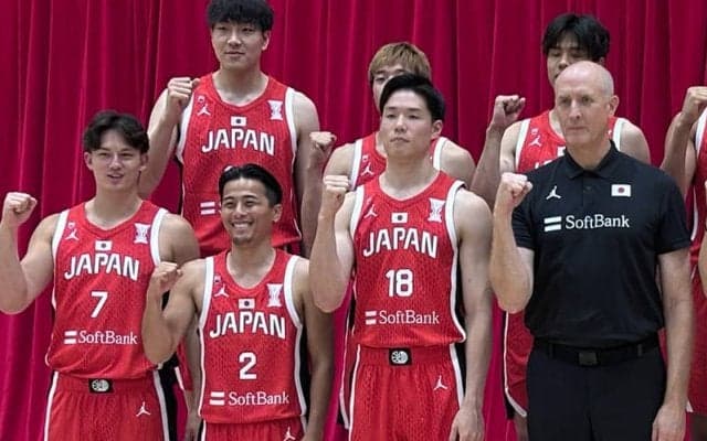 富樫勇樹、満面の笑顔で代表復帰「いつでも行ける準備をしていた」