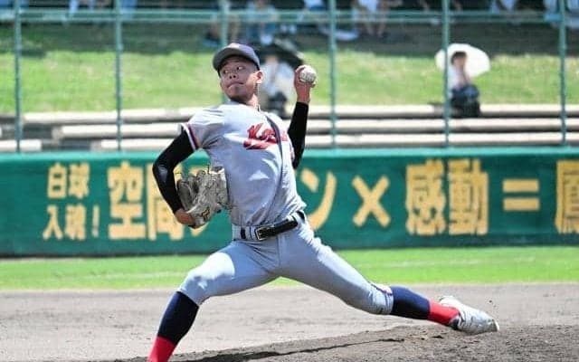 重圧から解き放たれたエース　京都国際・西村一毅投手「ありがとう」