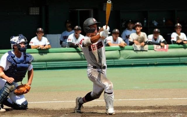 常に笑顔で楽しんだ「歴代最高の主将」　関商工の尾方煌士郎選手