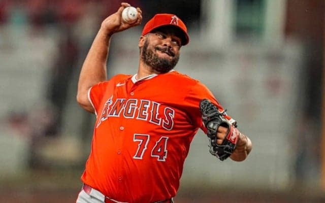 ド軍に大物が電撃復帰？　苦しいブルペン事情、地元紙が予想…浮上した464セーブ男