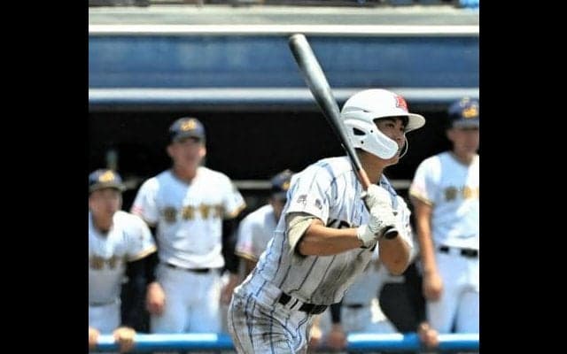 「優勝は奇跡じゃない」　涙の活でチームを率いた健大高崎・加藤主将