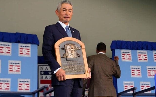 米殿堂入りのイチロー氏「私は3度目のルーキー」「夢のよう」　19分の英語スピーチ全文