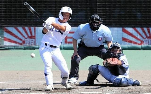県岐阜商が3年ぶり甲子園へ　逆方向へコンパクトな打撃が奏功