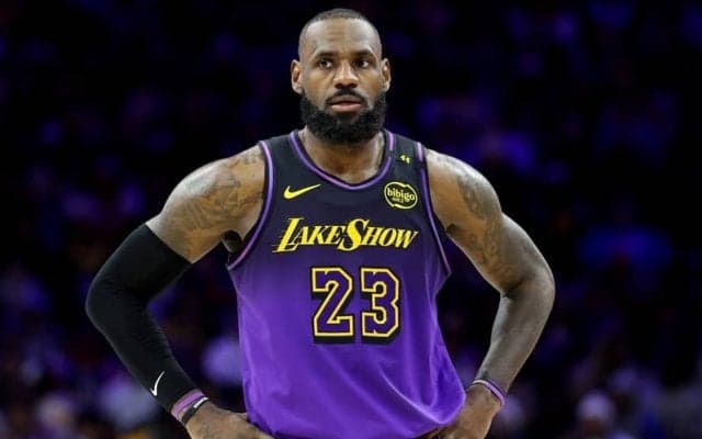 前代未聞の快記録…レブロン・ジェームズが3つの年代で通算1万得点を突破