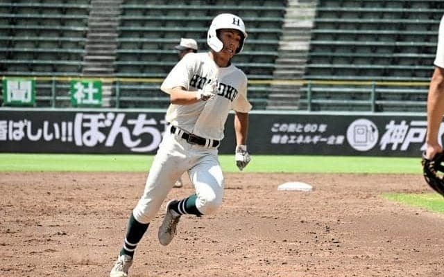 報徳学園の中谷選手が1番に抜擢　「チーム一の努力家」決勝で大活躍