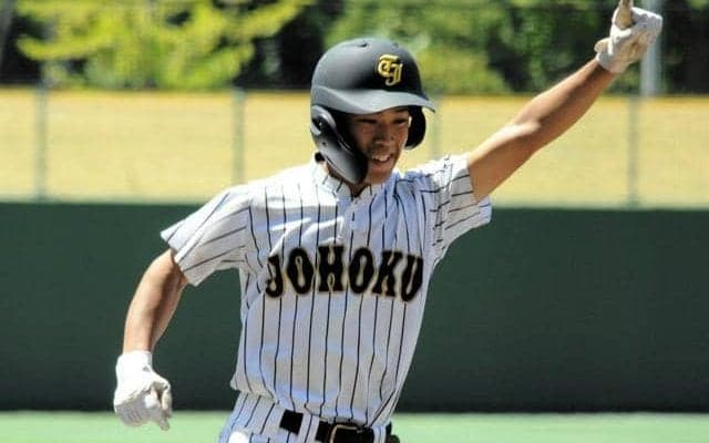 「夢のよう」決勝で公式戦初本塁打　鳥取城北・谷口翔莉選手