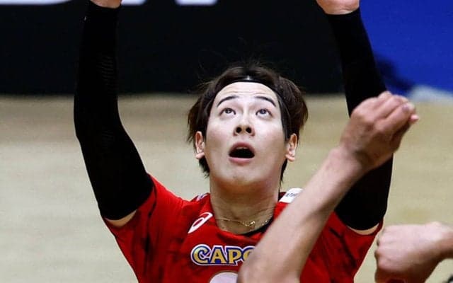 関田誠大の不在で、ふたりのバレーボール男子日本代表セッターが繰り広げる「競争」と「協力」