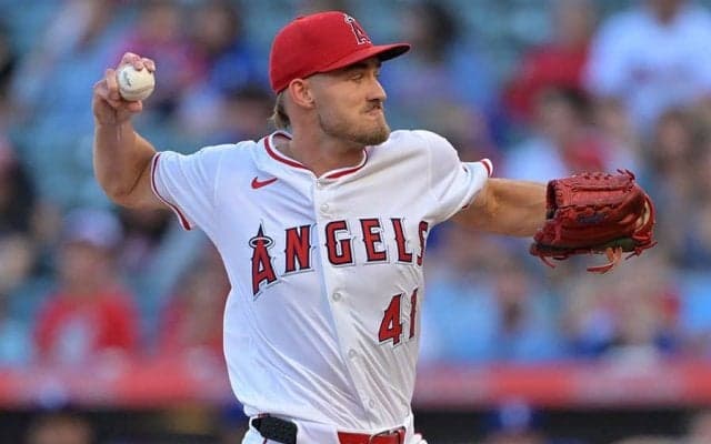 エ軍の目を疑う“残念プレー”「本当に恥ずかしい」　米ファン怒り「寿命縮まる」