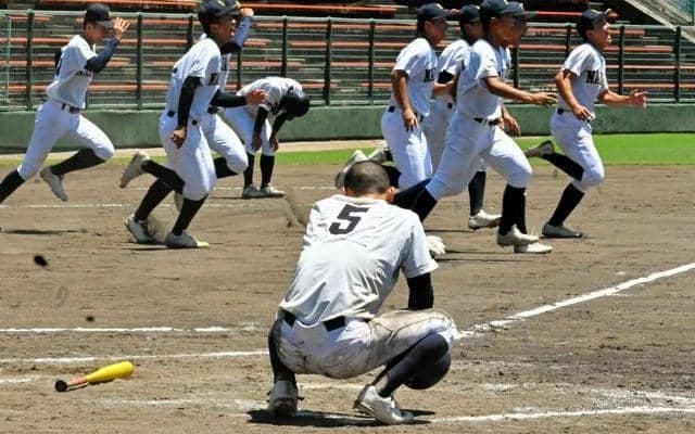 鳴門渦潮にまたも「あと1勝の壁」　主導権を握られ、甲子園に届かず