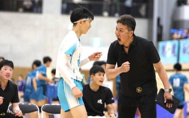 清風高 さくらVOLLEY初優勝＆近畿大会29大会ぶりの優勝でインターハイ本戦へ 山口誠監督は「ほんとうに日本一を目指したい」