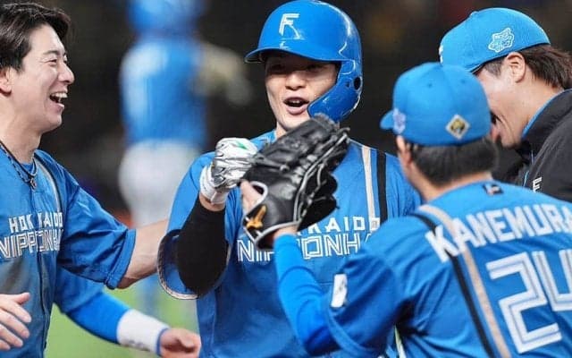 日ハム移籍で開花　中日時代から大幅改善…台頭した大型捕手、克服した2つの“課題”