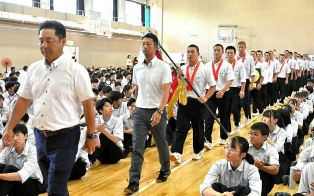 「全国制覇目指し戦う」と主将が決意　県岐阜商で壮行会　高校野球