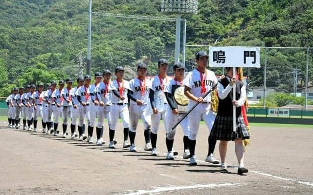 実力伯仲、熱戦続々と　鳴門が頂点に輝いた高校野球徳島大会を顧みて