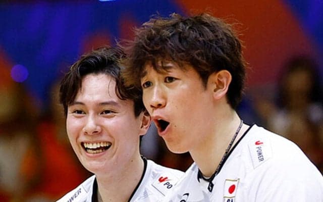教え子の髙橋藍がプレーするサントリーサンバーズ大阪のAC、そしてU18監督へ　松永理生コーチが語るSVリーグの「大きな課題」とバレー界の未来