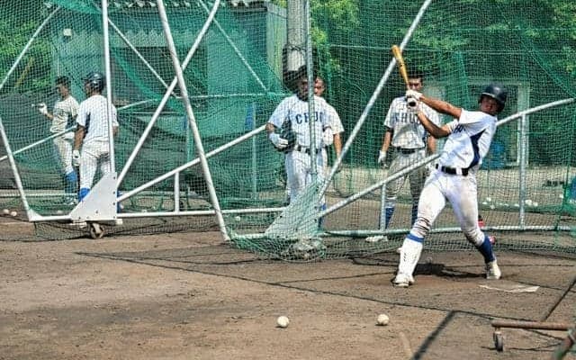 精神力養ったグラウンドで汗流す　豊橋中央が甲子園入り前最後の練習