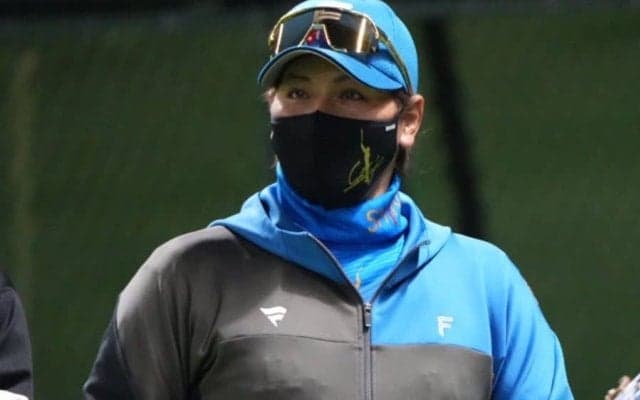 オリ-ハム戦の試合時間が変更　ハムナイン乗せた飛行機遅延…15分遅れで開始へ、球場発表