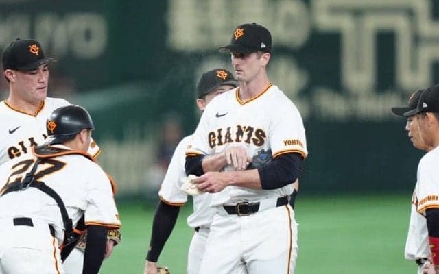 巨人グリフィン、初回まさかの3失点　守備にも“乱れ”…失策記録ゼロもポロポロ