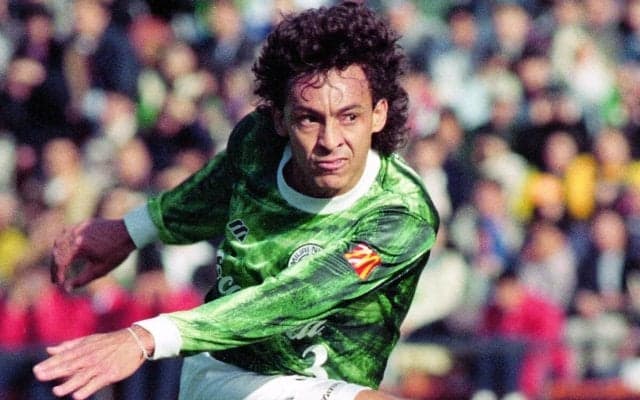 Jリーグ2代目MVPペレイラは日本人の手本となった　経験豊富なブラジル人CBの読みの鋭さ