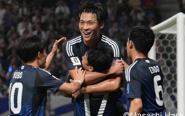 ボルシアMG加入の日本代表FW町野修斗｢背番号18決定｣に歓喜！｢溶け込んでてすげえ｣｢コミュ力と語学力ほんと大事｣｢愛されるわな｣の声