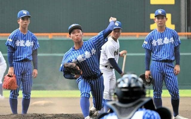 青藍泰斗が甲子園練習、感触を確認　部長は35年越しの夢かなえる