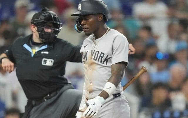 「プロのプレーじゃない」ヤ軍“問題児”に批判殺到　痛恨の失態に米ファン激怒「許されない」