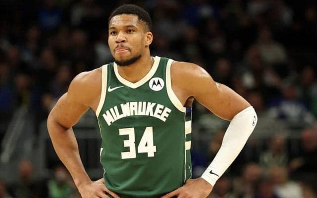 ヤニス、ブランソン、ミッチェルがトップ3／今季のトップ10プレーヤー（イースト編）