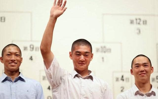 選手宣誓は智弁和歌山・山田主将　2年連続同一校の宣誓は92年ぶり