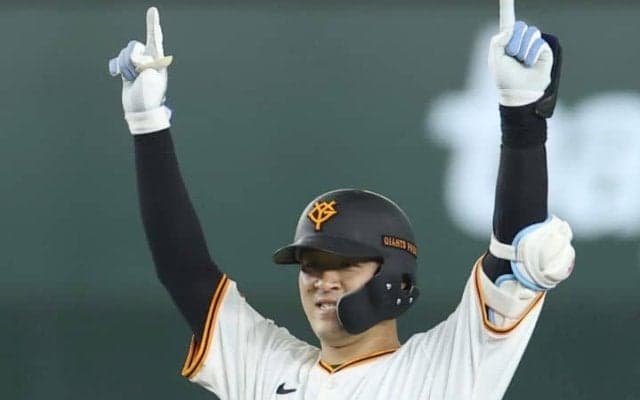 巨人28歳は「正捕手すぎるぞ」　打って1本塁打3打点、守って2度の盗塁阻止　解説の球団OB「いいキャッチャーになった」