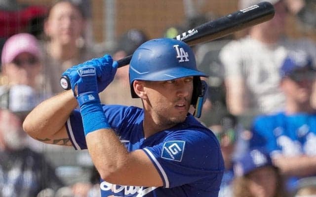 ド軍“戦力外”…35歳の最新情報に広がる悲しみ　わずか1か月の所属に「なんだったんだ」