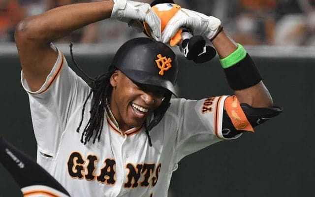 実況も困惑…元巨人助っ人の意味不明弾が「えげつない」　HR王で高まる期待「再獲得して」