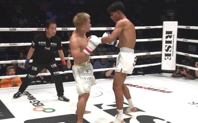 「立ったまま意識が…」衝撃KOに「倒れ方がおかしかった」驚きと困惑 体重超過の相手に左ストレートを“グサリ”