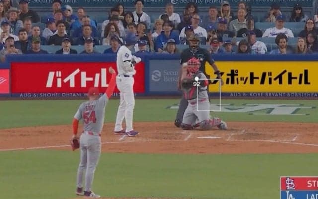 ウソでしょ！？ 大谷翔平に“疑惑の判定”「ありえない」「酷すぎる」まさかのジャッジ… しばらく動けなくなる