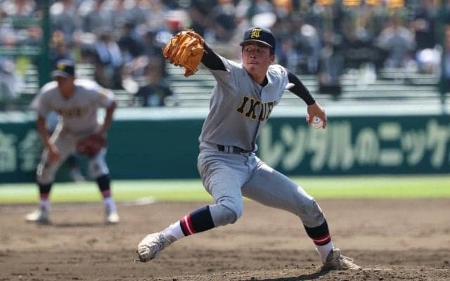 仙台育英プロ注左腕・吉川が12Ｋ完封劇！低めへの変化球で相手を翻弄、優勝した3年前同様に初戦で鳥取県勢に勝利【25年夏甲子園】
