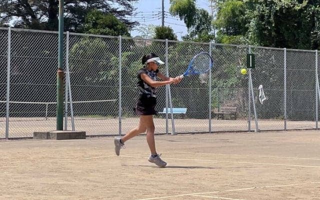 「第45回むさしの村ジュニアテニストーナメントNATSU」の16歳以下男女シングルスの予選勝者が決定