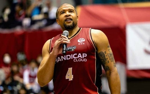 ジェフ・ギブス氏が越谷のサポートコーチ就任…クラブは「選手のメンタルケア」や「コーチと選手との橋渡し」を期待