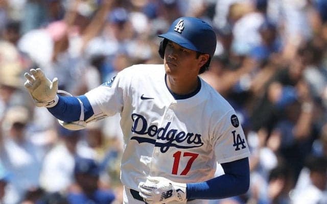 日本企業、大谷翔平の偉業を豪華祝福　“節目”に届けた特別仕様「ずっと見ていたい」