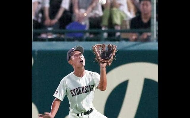 甲子園でナイター初体験に「気合で捕る。最後は勘」旭川志峯の中堅手