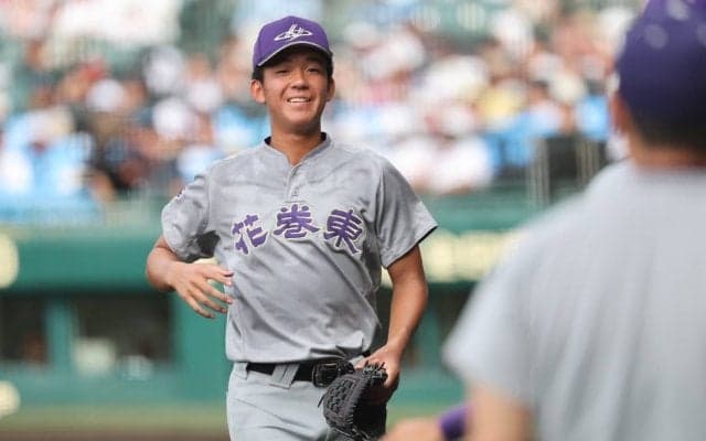 花巻東がセンバツ準Vの智弁和歌山下す！2年生左腕・萬谷が156球完投で2年ぶり初戦突破！【25年夏甲子園】