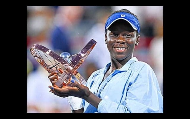  18歳新星 大坂なおみ撃破しV 